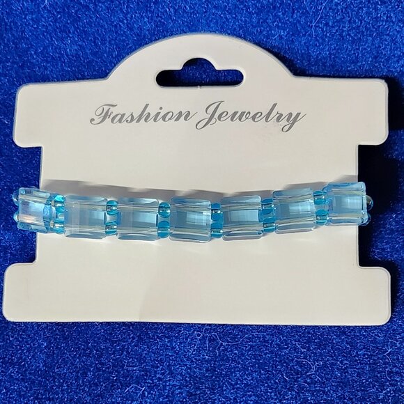 Double-Thread Light Blue Glass Bead Bracelet - Picture 2 of 3